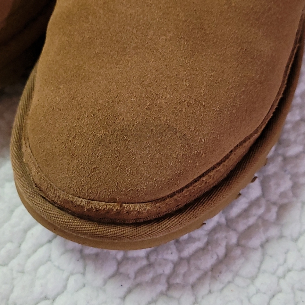 Men's Ugg Shoes View 6